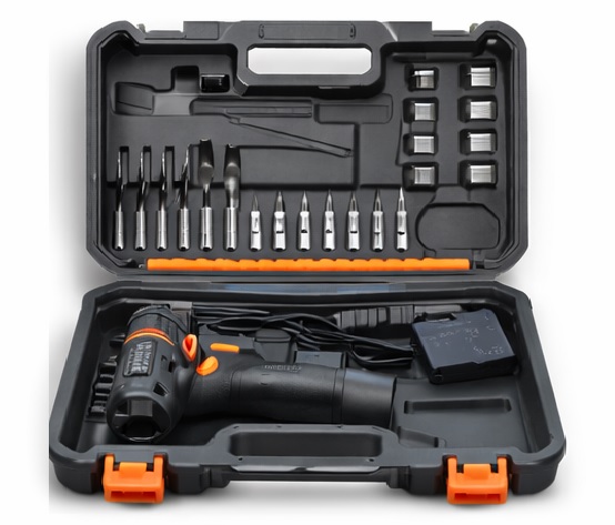 Шуруповерт STROMO в кейсе с набором бит и зарядным устройством