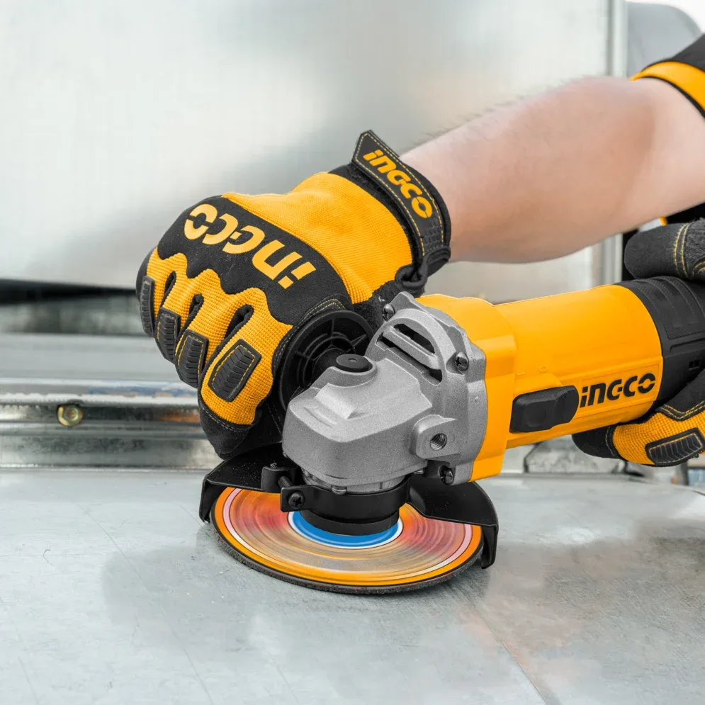 Углошлифмашина (болгарка) 125мм 900Вт INDUSTRIAL INGCO AG900285