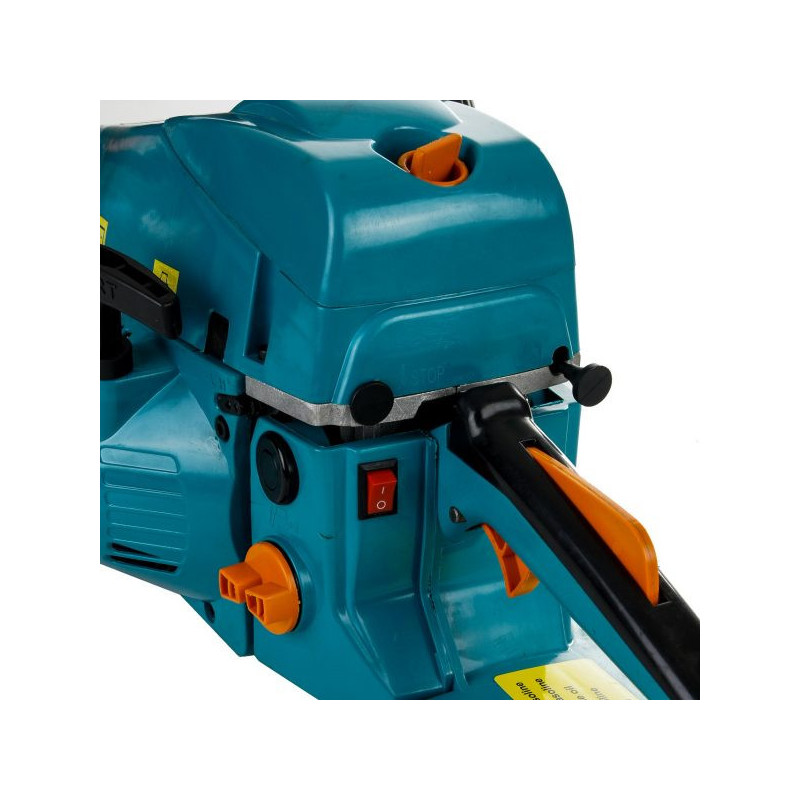 Бензопила Bort BBK-2220