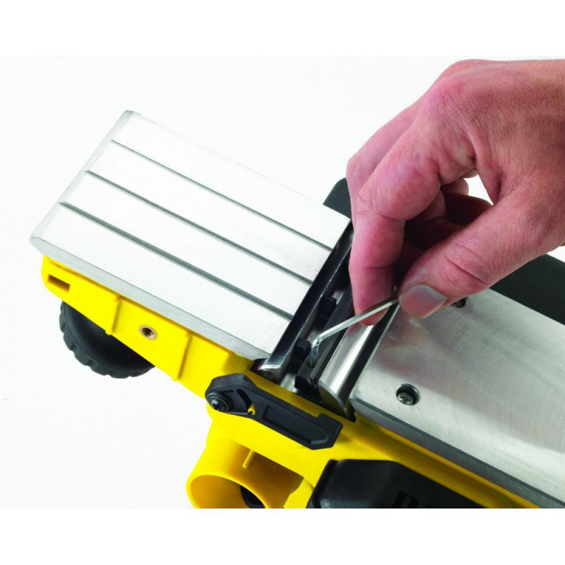 Электрорубанок 750W STANLEY PL10508